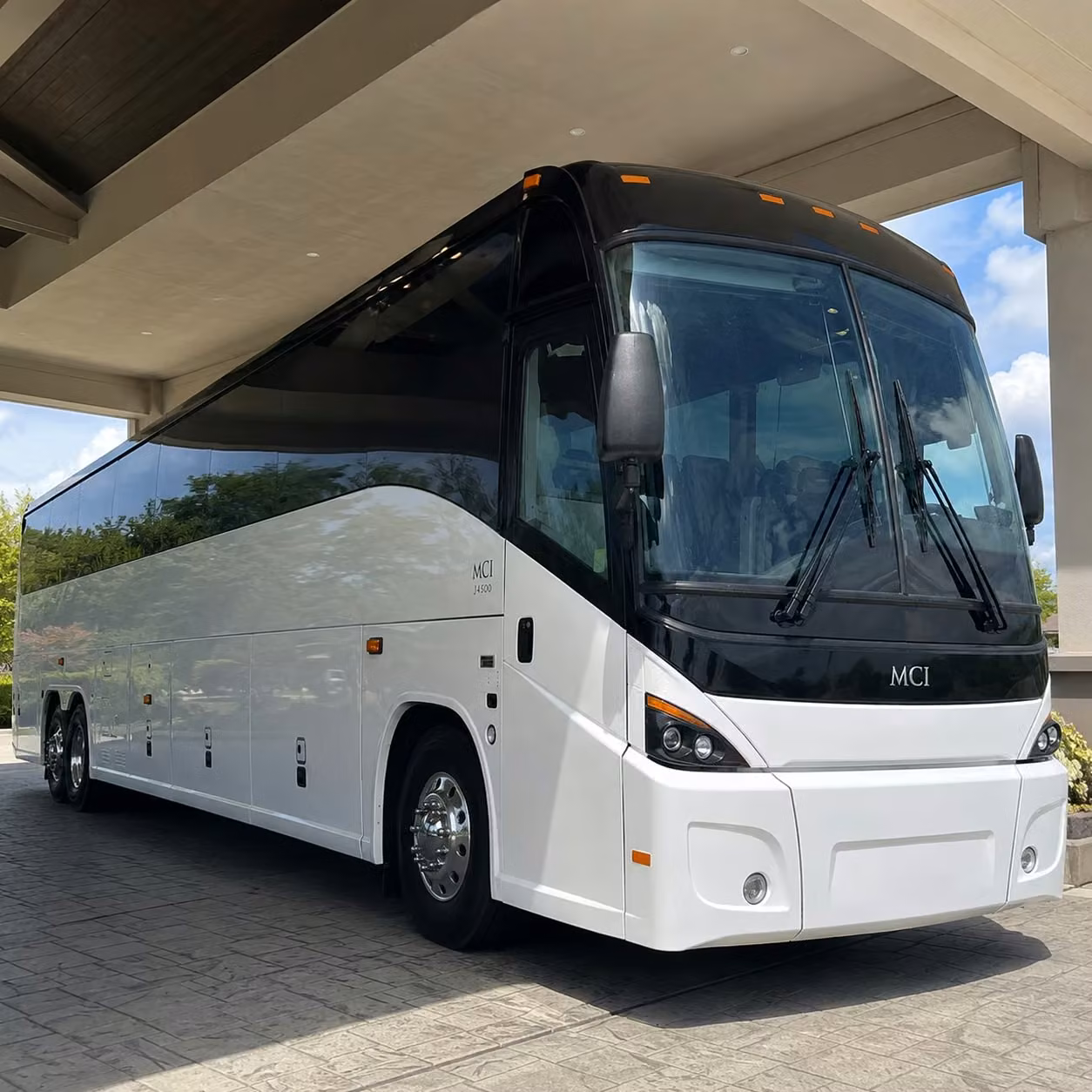 reliable odessa charter buses for military personnel transfers across the permian basin