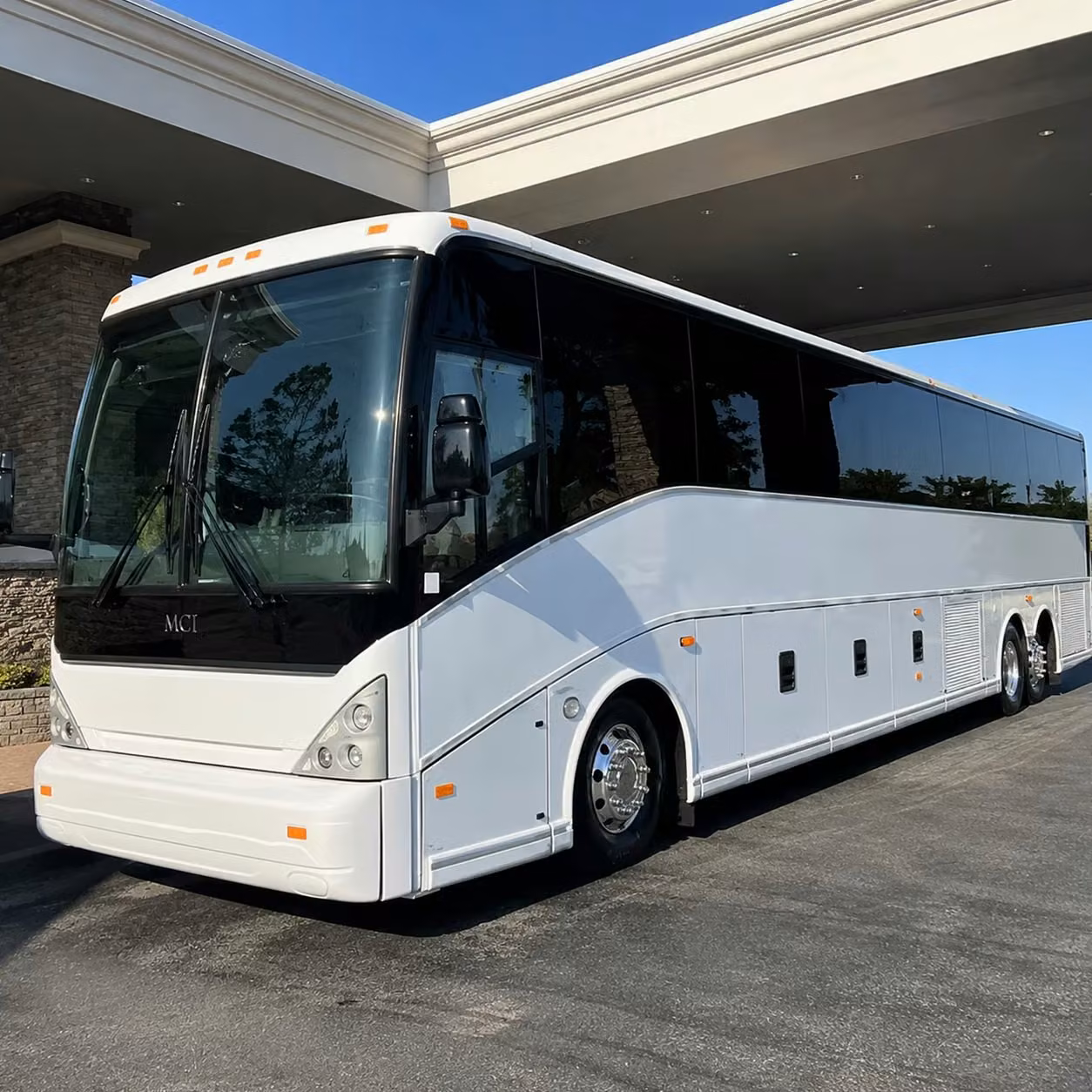 with charterbusrentalodessatx com you can compare airport shuttle prices in odessa instantly